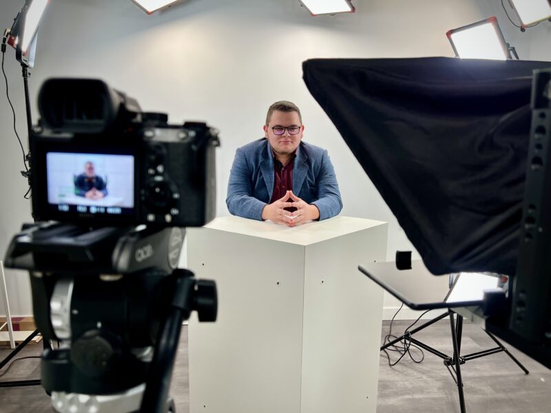 CDER l&rsquo;ACTU spécial Artisans, Commerçants et Prestataires de Services – décembre 2021 – Pierre MENUEL – Ingénieur Conseil.